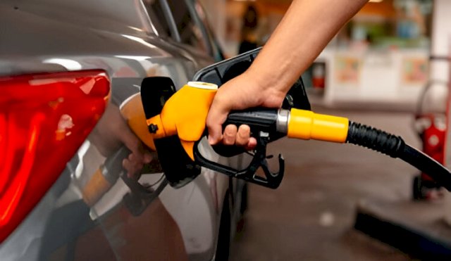 SUBA COMBUSTIBLES 