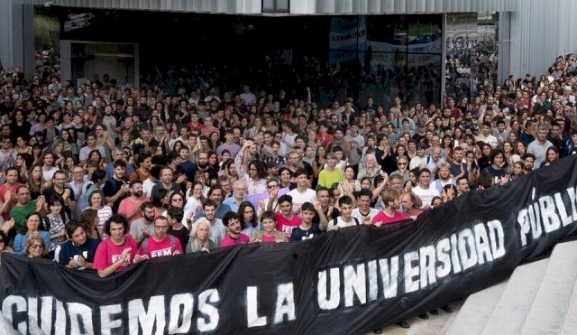 MARCHAUNIPUBLICA