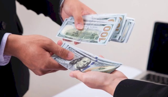 dólar